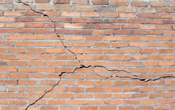 Cracked Brick Repair in Virginia Beach